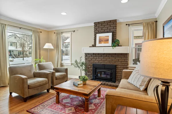 $899,900 | 5137 Vincent Avenue South, Minneapolis, MN 55410