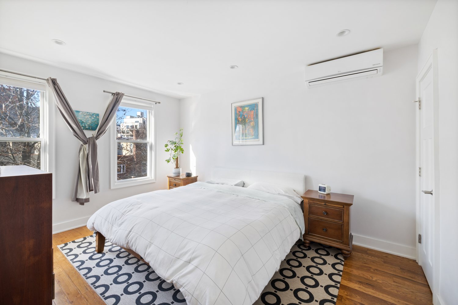 763 East 8th Street Brooklyn, NY 11230 - Photo 9 of 15