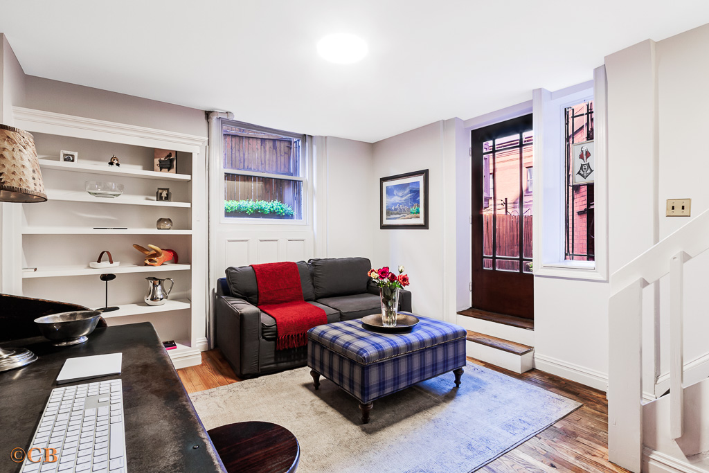 321 Clinton Avenue, Unit 3 Brooklyn, NY 11205 - Photo 4 of 9