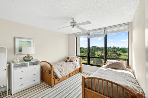 $499,000 | 6797 Willow Wood Drive, Unit 6054, Boca Raton, FL 33434