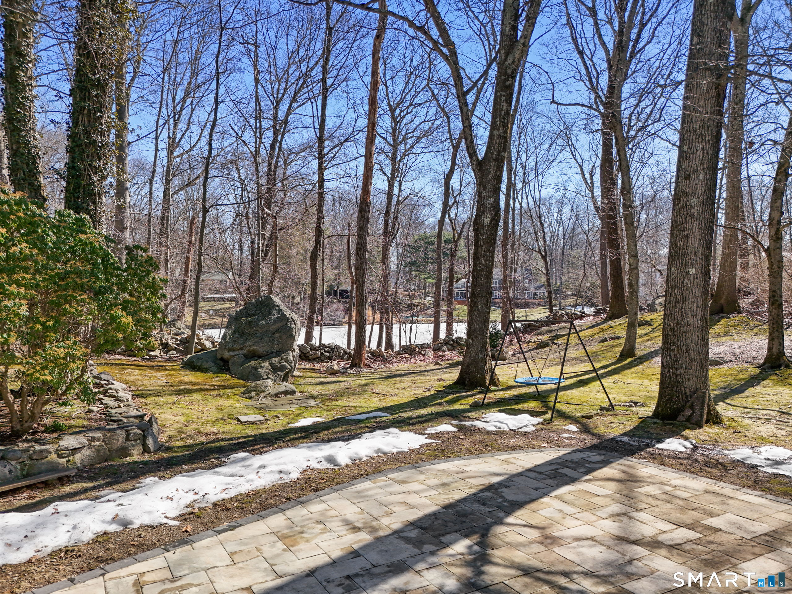 202 Fox Ridge Road Stamford, CT 06903 - Photo 32 of 40