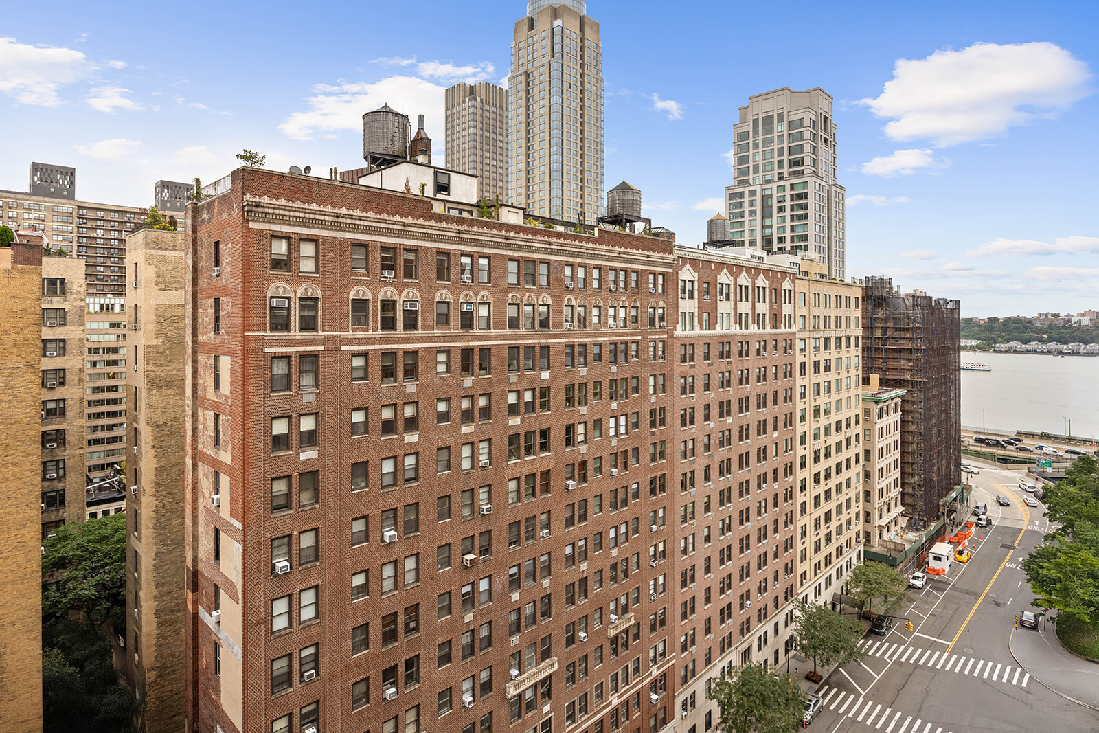 263 West End Avenue, Unit 13F Manhattan, NY 10023 - Photo 16 of 22 a view of a tall building
