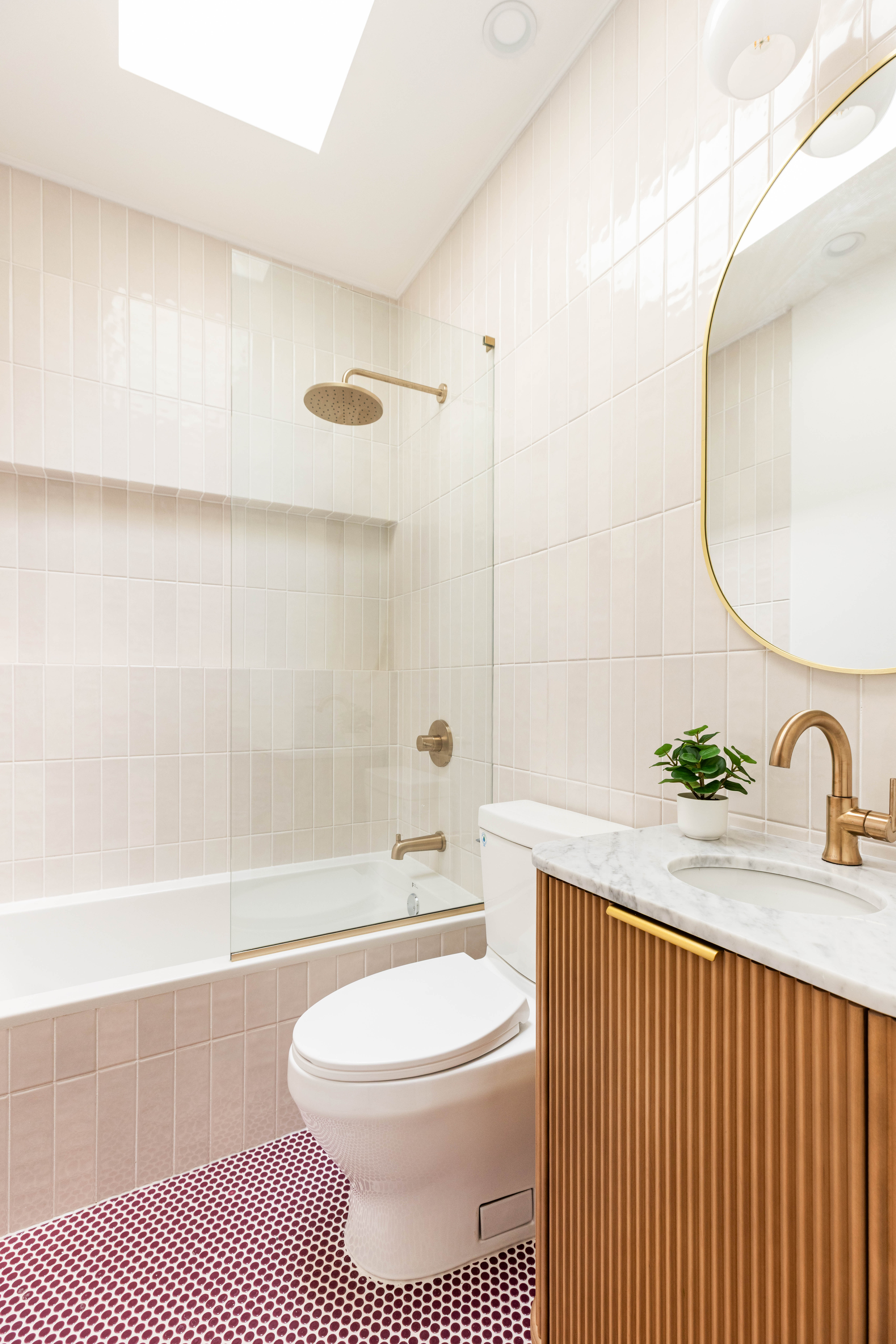 707 Macon Street Brooklyn, NY 11233 - Photo 13 of 16 a bathroom with a sink a toilet and a bathtub