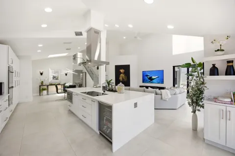 $1,295,000 | 22583 Caravelle Circle, Boca Raton, FL 33433