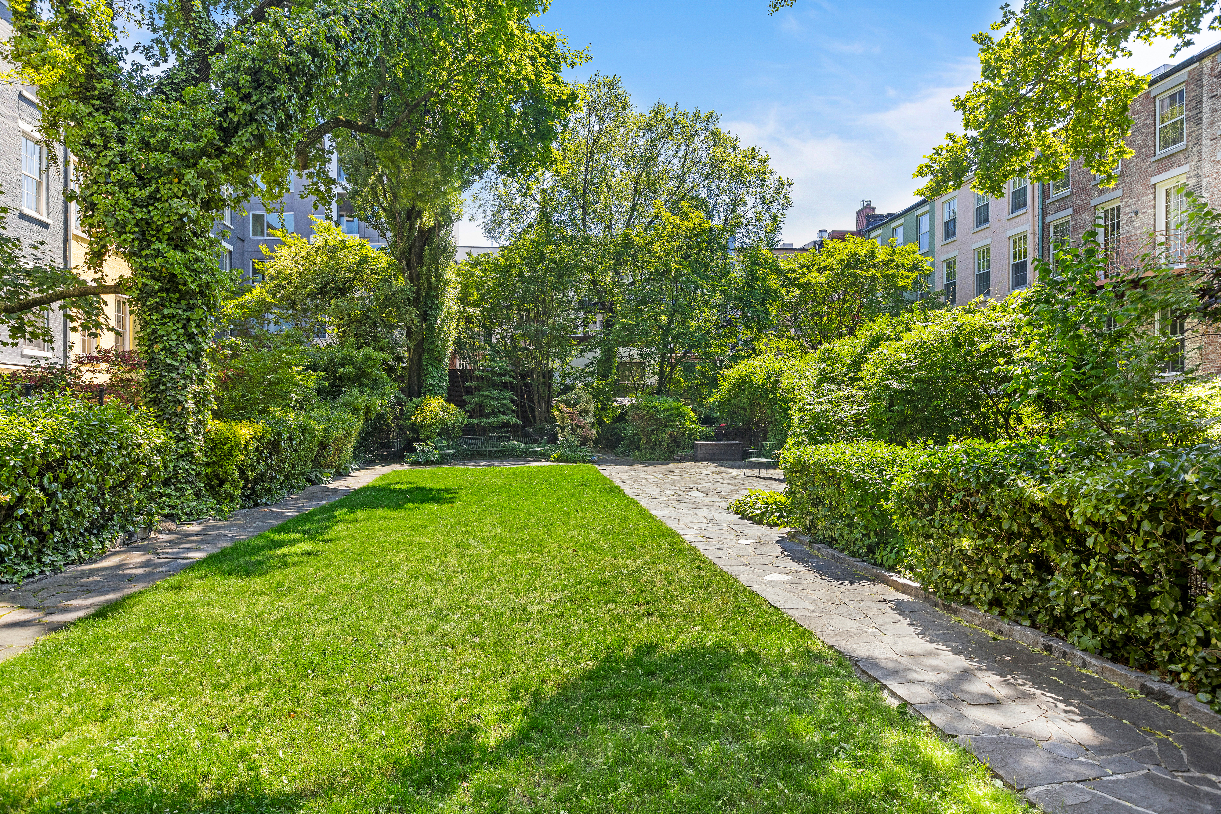 74 MacDougal Street Manhattan, NY 10012 - Photo 28 of 31