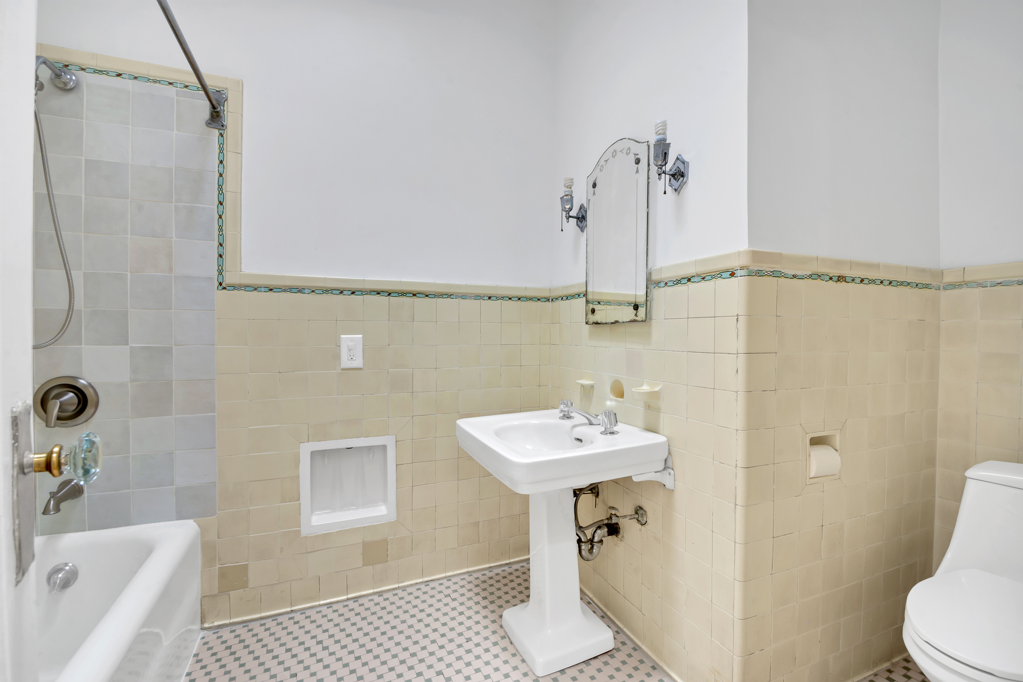 130 Rutland Road, Unit 1 Brooklyn, NY 11225 - Photo 16 of 22