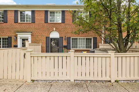 $545,000 | 1545 North Van Dorn Street, Unit A, Alexandria, VA 22304
