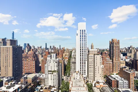 $6,895,000 | 255 East 74th Street, Unit 25A | Lenox Hill