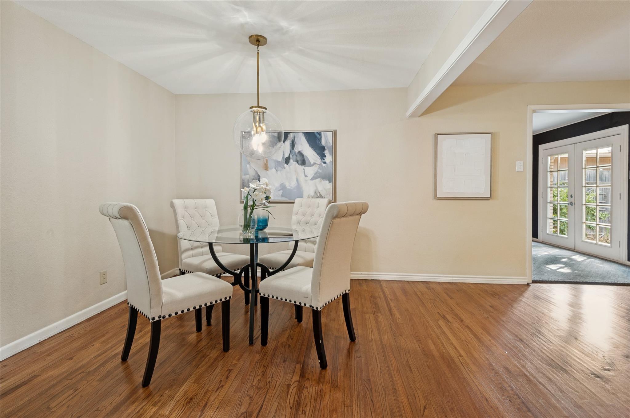8030 Hunnicut Road Dallas, TX 75228 - Photo 11 of 30 Gallery Image 11