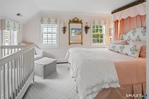 $4,050,000 | 32 West Road, New Canaan, CT 06840