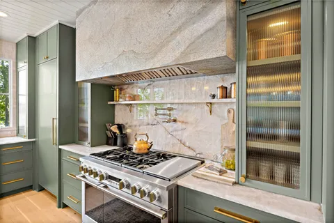 $3,500,000 | Address Upon Request, Cornelius, NC 28031