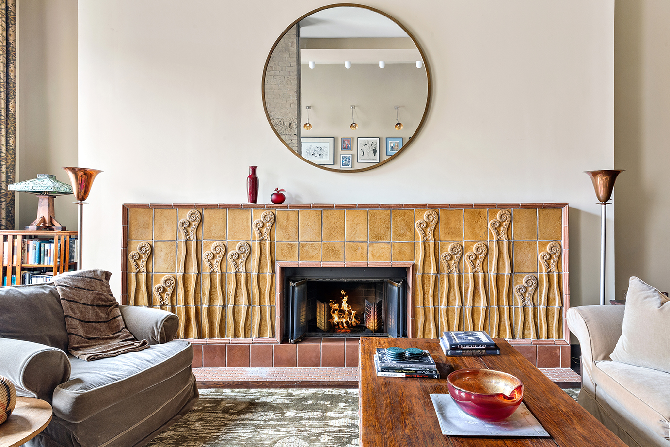 35 North Moore Street, Unit 6D Manhattan, NY 10013 - Photo 2 of 16