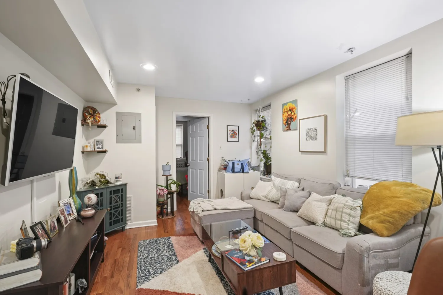 $7,135,000 | Apartment Portfolio, Philadelphia, PA 19144
