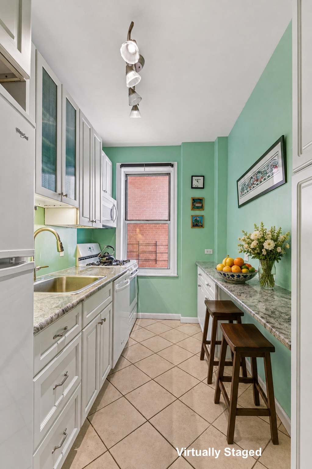 680 West 204th Street, Unit 4F Manhattan, NY 10034 - Photo 9 of 22 Gallery Image 9