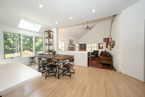 $1,200,000 | 1421 Radbill Circle, Berwyn, PA 19312