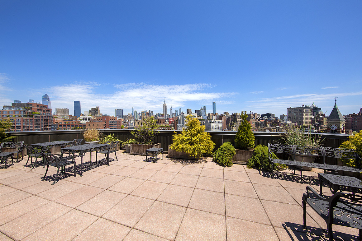 33 Greenwich Avenue, Unit 3A Manhattan, NY 10014 - Photo 4 of 6
