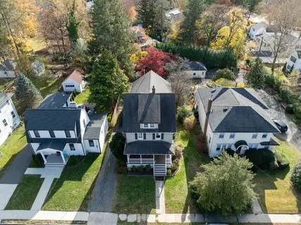 $950,000 | 81 Pinckney Road, Red Bank, NJ 07701