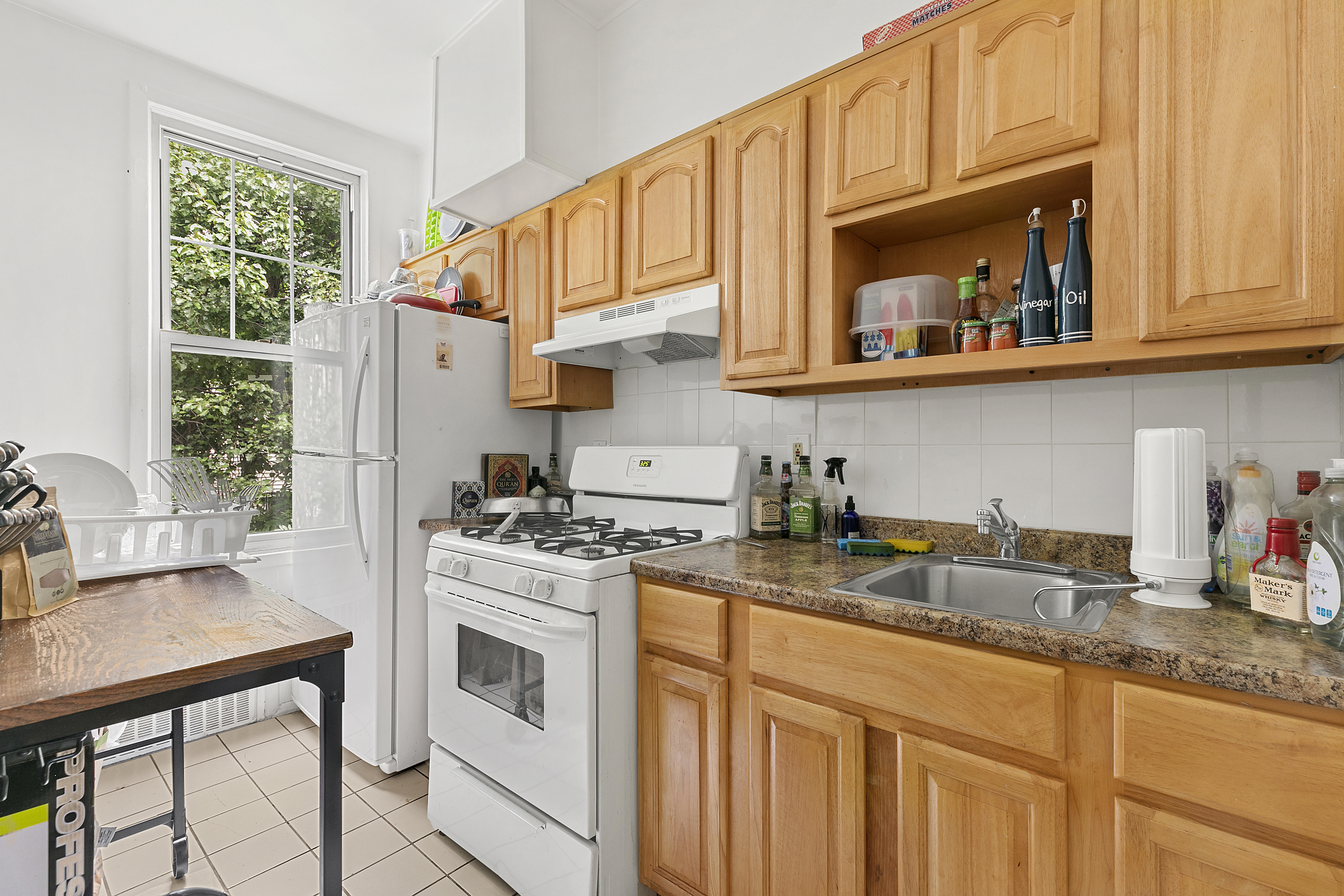 485 Hart Street Brooklyn, NY 11221 - Photo 7 of 10