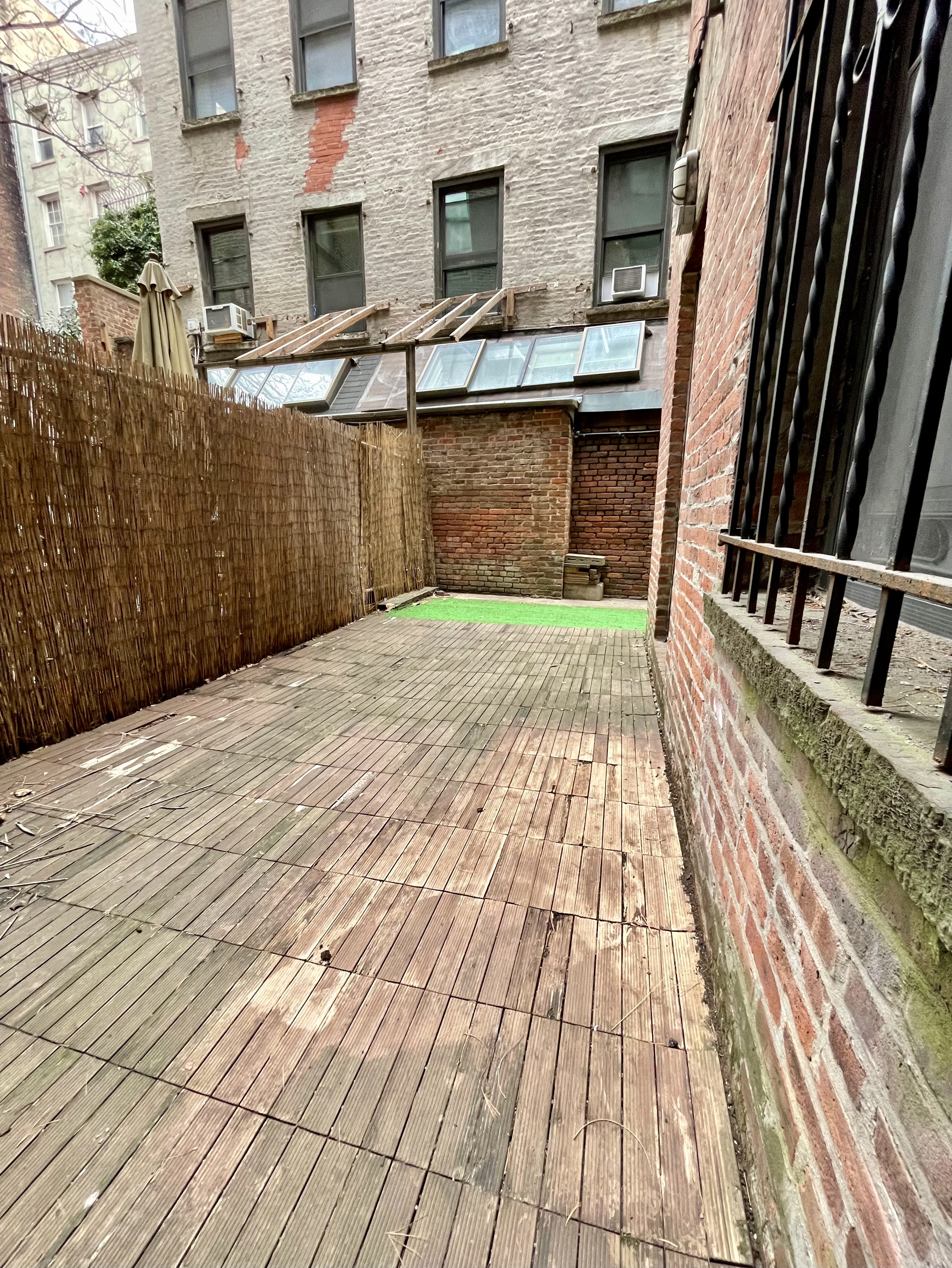 324 Pearl Street, Unit 1G Manhattan, NY 10038 - Photo 10 of 13