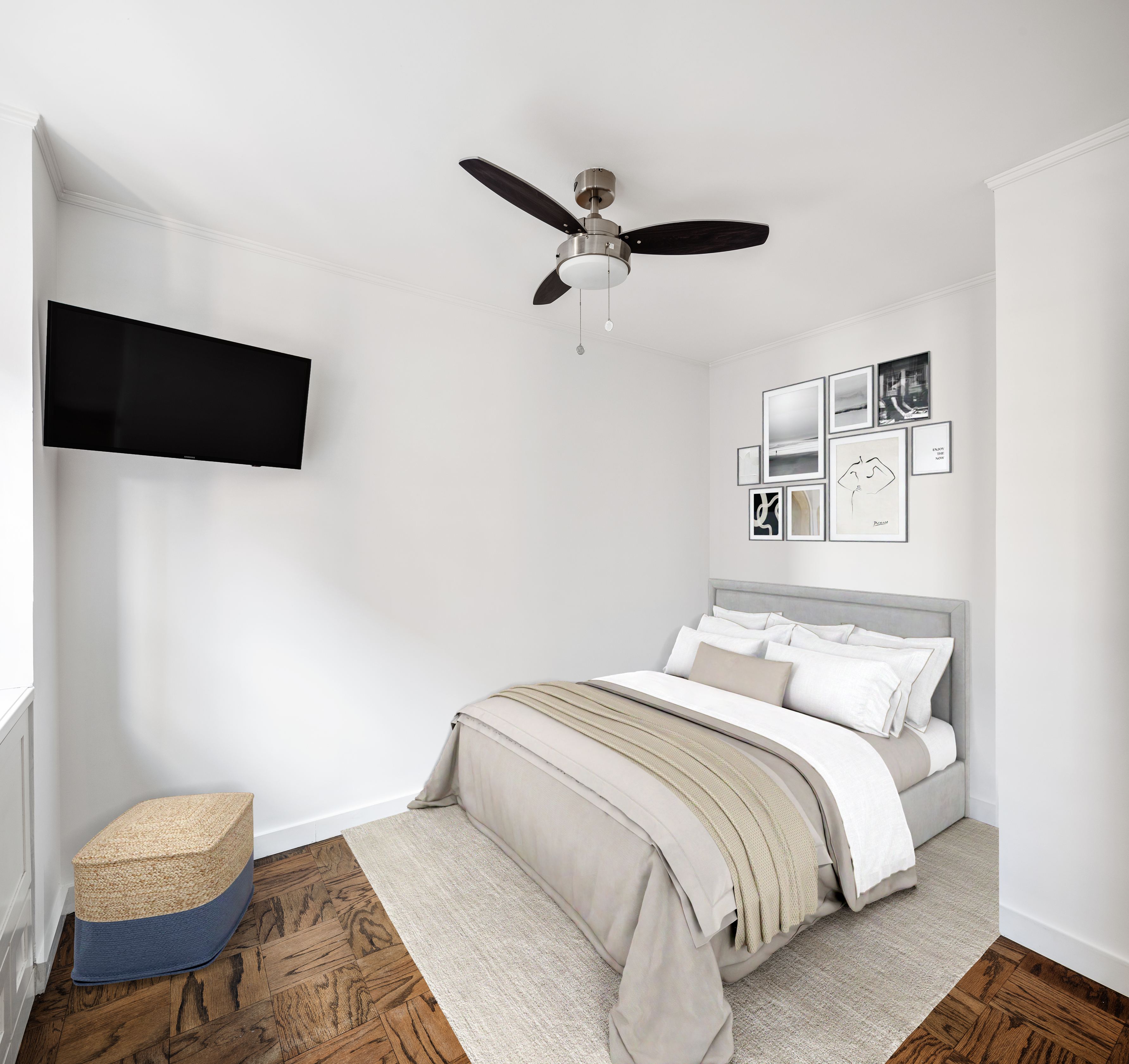 333 East 79th Street, Unit 4R Manhattan, NY 10075 - Photo 3 of 7 a bedroom with a bed and a chair