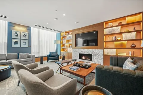 $3,199,000 | 380 Harrison Avenue, Unit 14G, Boston, MA 02118