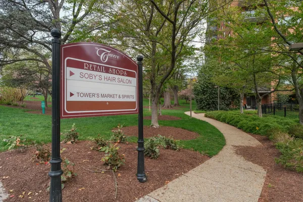 $5,100 | 4201 Cathedral Avenue Northwest, Unit 114W, Washington, DC 20016