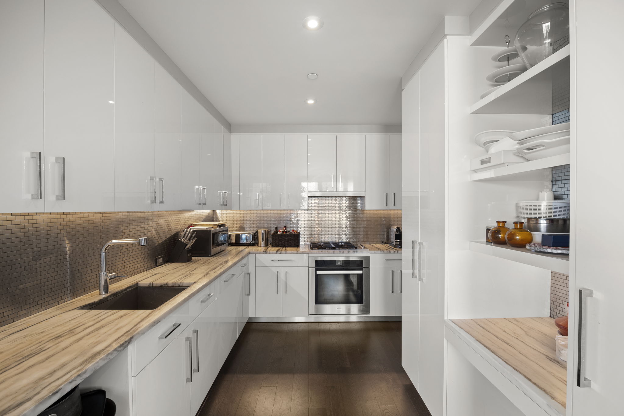 50 Riverside Boulevard, Unit 9L Manhattan, NY 10069 - Photo 6 of 16