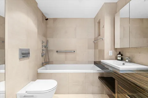 $2,399,999 | 201 Newbury Street, Unit Undisclosed, Boston, MA 02116