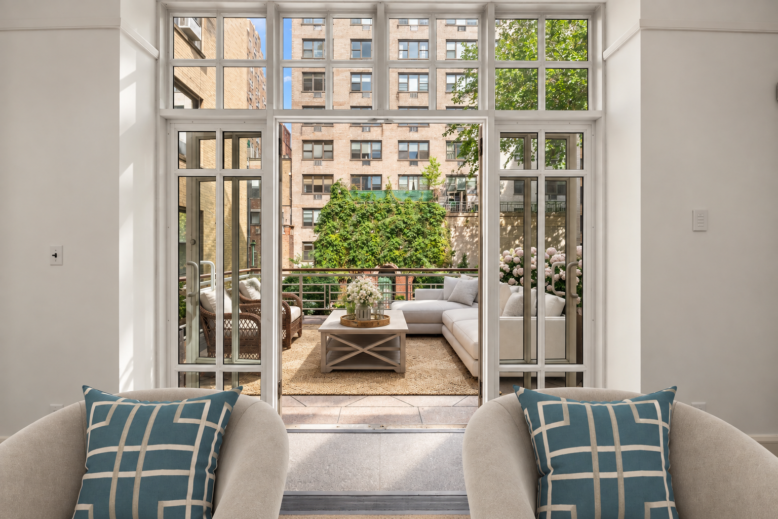 313 West 102nd Street Manhattan, NY 10025 - Photo 3 of 24 Gallery Image 3