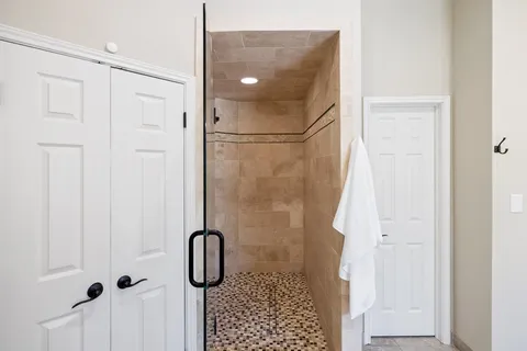 $1,250,000 | 12424 Fairfax Ridge Place, Austin, TX 78738