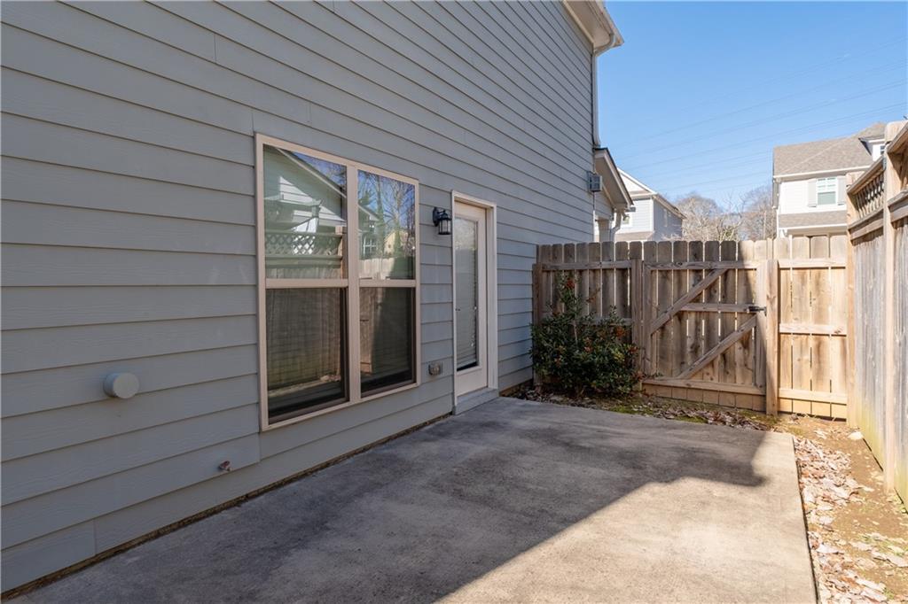969 Rittenhouse Way Southeast Atlanta, GA 30315 - Photo 4 of 5 Gallery Image 4