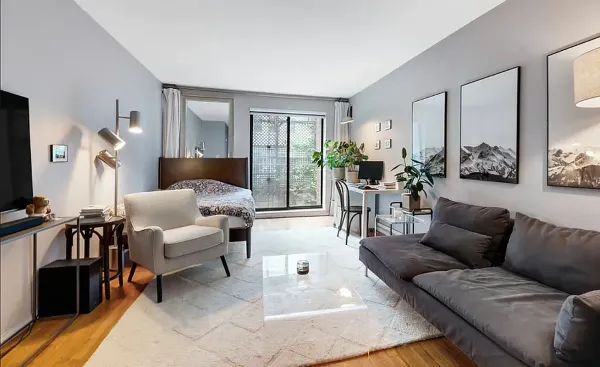 $3,295 | 221 East 82nd Street, Unit 2A | Upper East Side