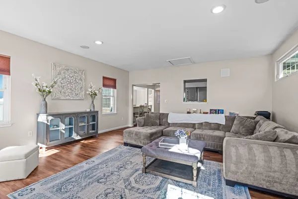 $570,000 | 3 Luray Lane, Marlton, NJ 08053