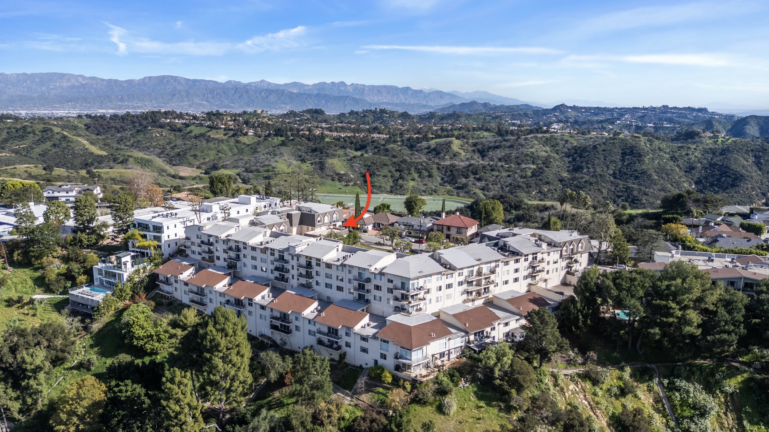 2385 Roscomare Road, Unit E17 Los Angeles, CA 90077 - Photo 3 of 23