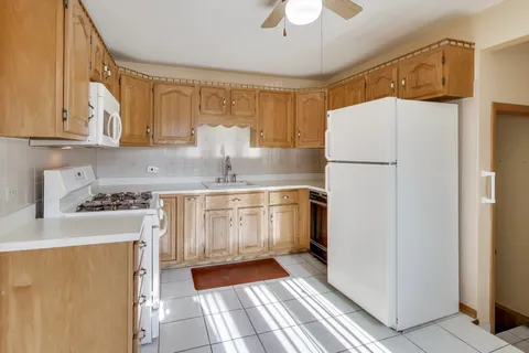 $499,900 | 8618 West Leland Avenue, Chicago, IL 60656