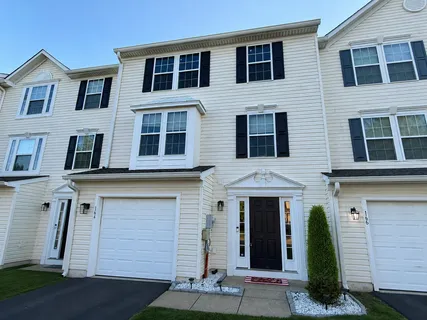 $399,900 | 164 South Savanna Drive, Pottstown, PA 19465