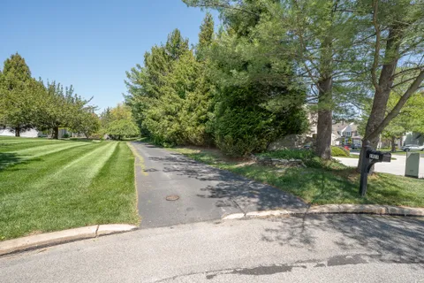 $1,200,000 | 1421 Radbill Circle, Berwyn, PA 19312