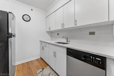 $429,900 | 300 Main Street, Unit 509, Little Falls, NJ 07424