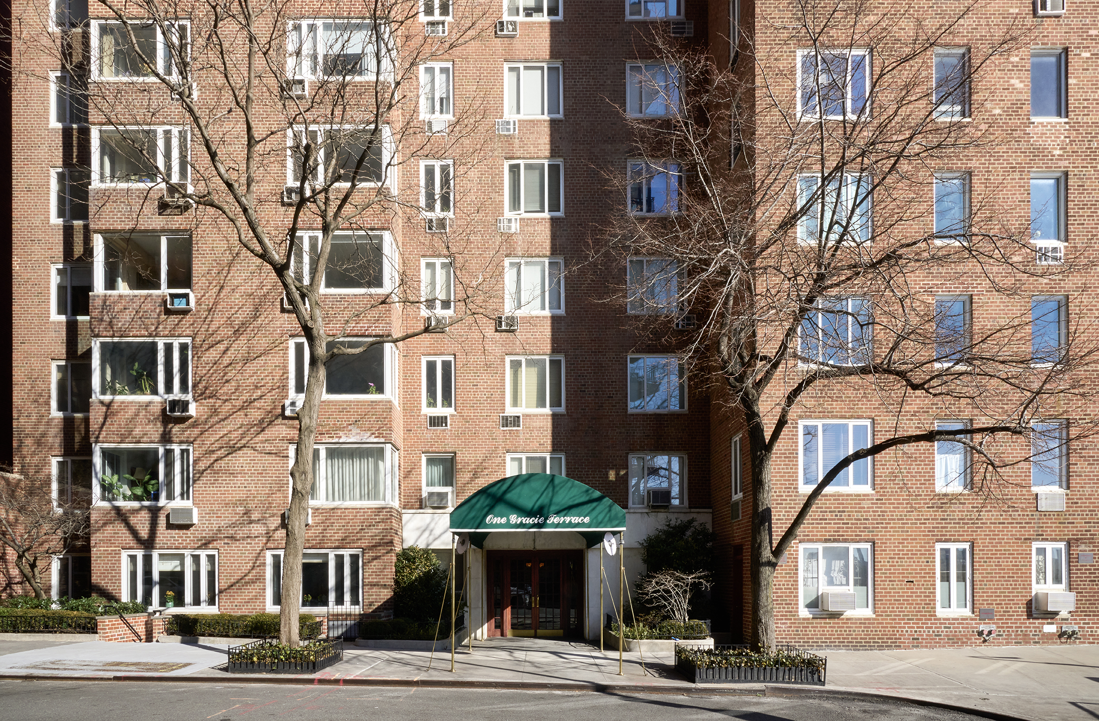 1 Gracie Terrace, Unit 2B/1B Manhattan, NY 10028 - Photo 18 of 19