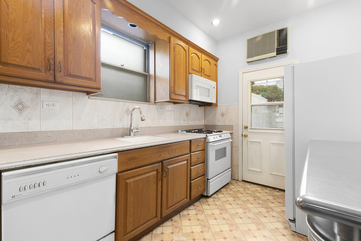 1056 74th Street Brooklyn, NY 11228 - Photo 14 of 16