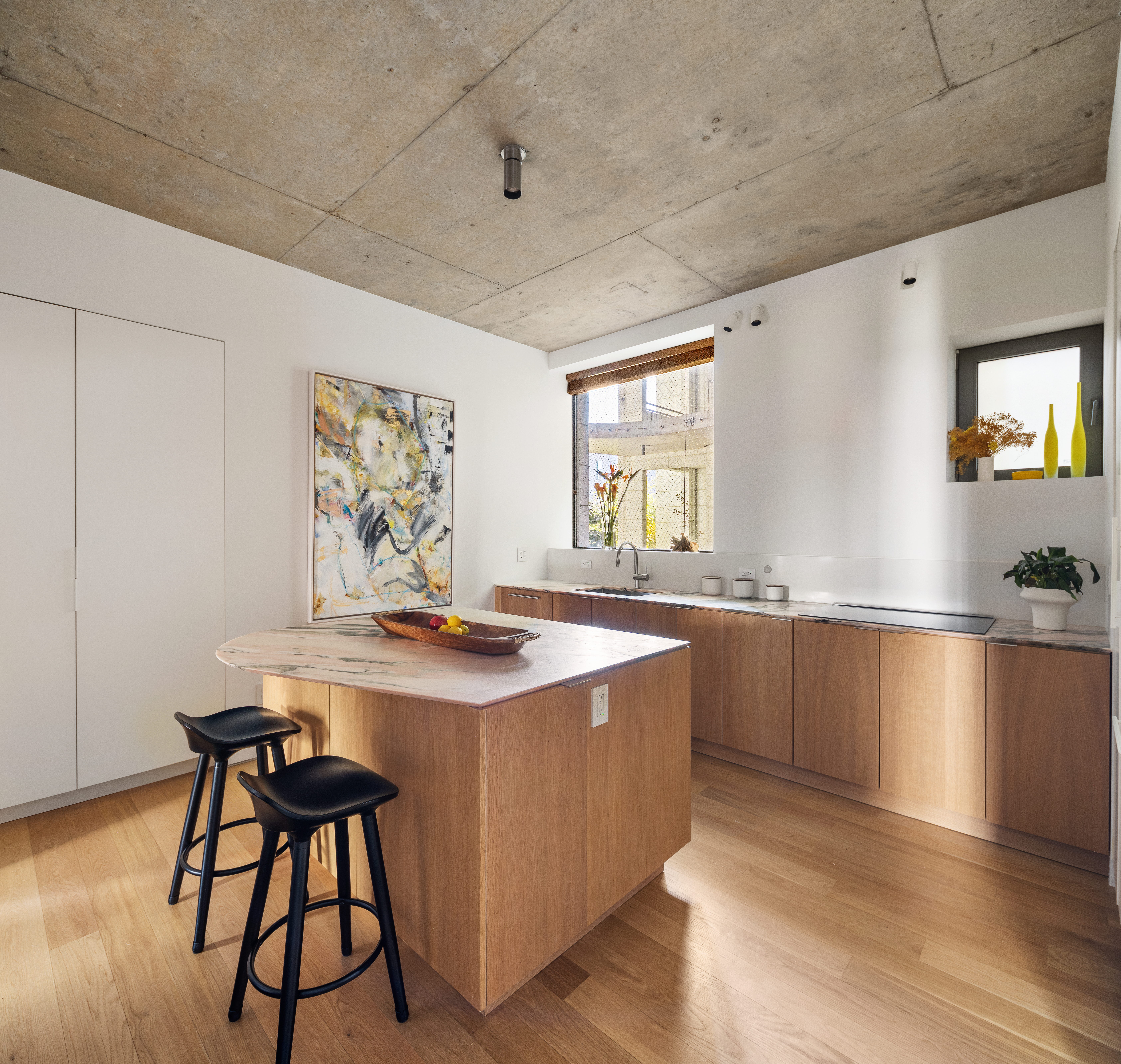 450 Warren Street, Unit 2D Brooklyn, NY 11217 - Photo 3 of 18