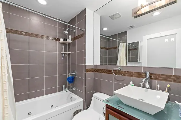 $4,500 | 62 Madison Street, Unit 1, Hoboken, NJ 07030