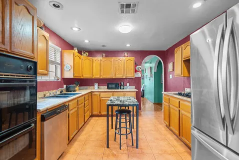 $750,000 | 5941 4th Avenue, Los Angeles, CA 90043