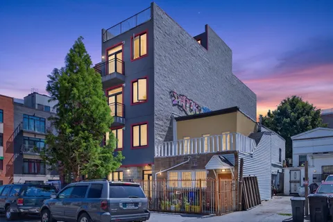 $799,000 | 239 Buffalo Avenue | Crown Heights