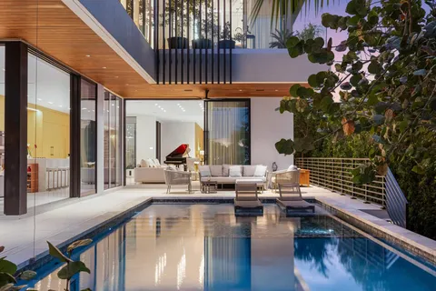 $23,995,000 | 226 West Rivo Alto Drive, Miami Beach, FL 33139