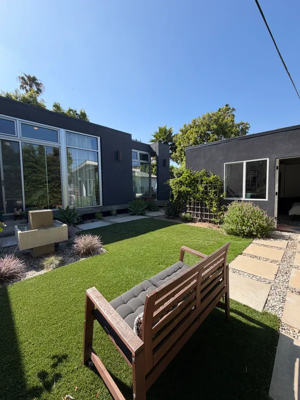 $2,225,000 | 2817 Virginia Avenue, Santa Monica, CA 90404