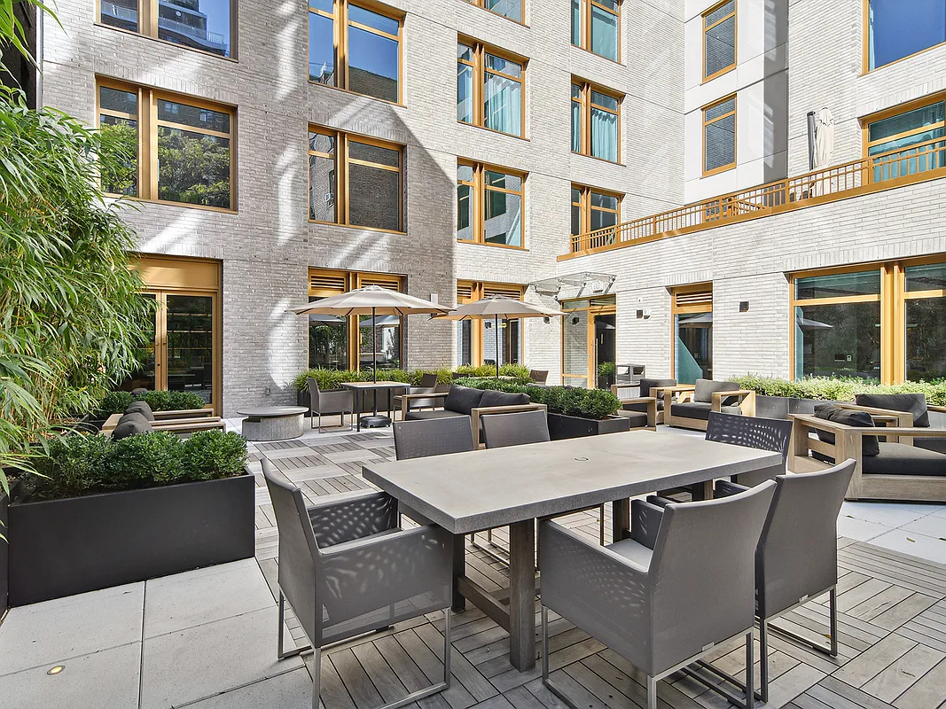 218 West 103rd Street, Unit 5C Manhattan, NY 10025 - Photo 16 of 19