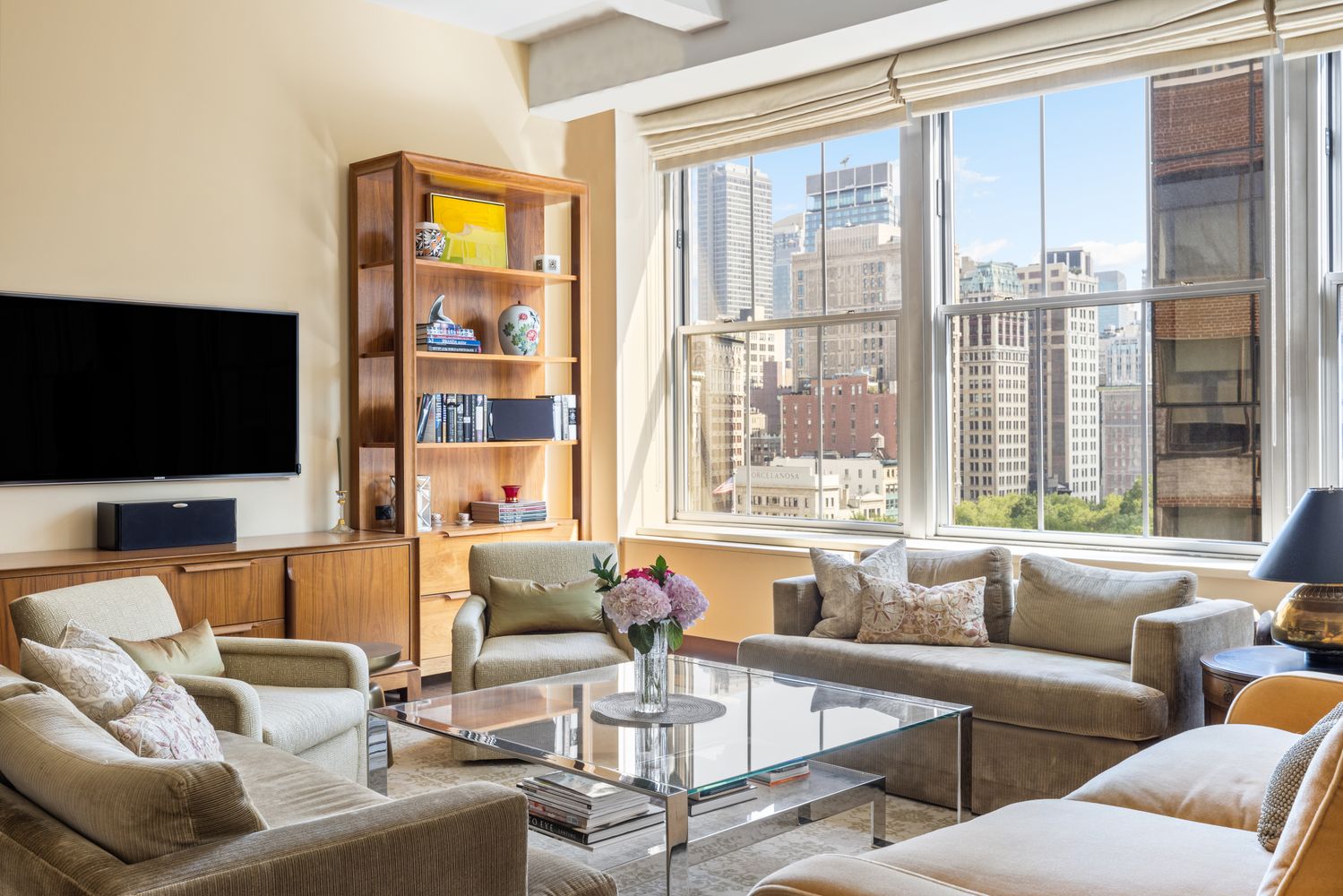 $2,875,000 | 21 East 22nd Street, Unit 11EF | Flatiron