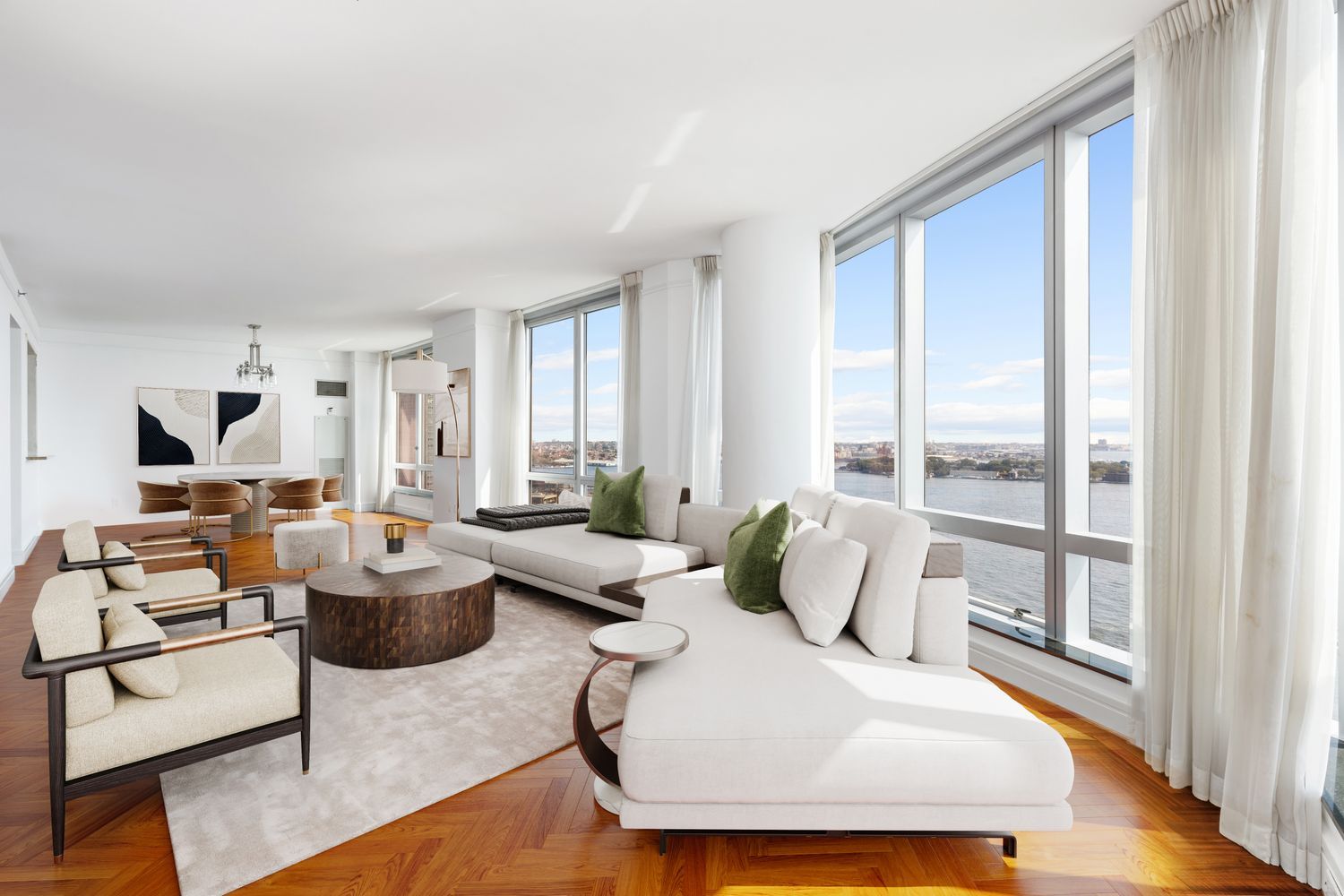 $15,500 | 10 West Street, Unit 25G | Battery Park City