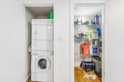 $419,000 | 314 Brown Street, Unit 207, Philadelphia, PA 19123